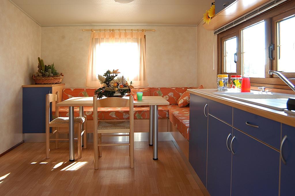 Acquaviva Village Camping Portoferraio Δωμάτιο φωτογραφία
